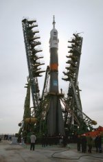 Soyuz_TMA-4_at_the_Gagarin's_Start.jpg