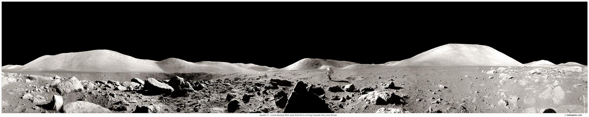 Panorama of the moon surface.
Done by Apollo 17.